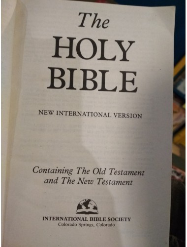 Библия на английском (God's Word: The Holy Bible)